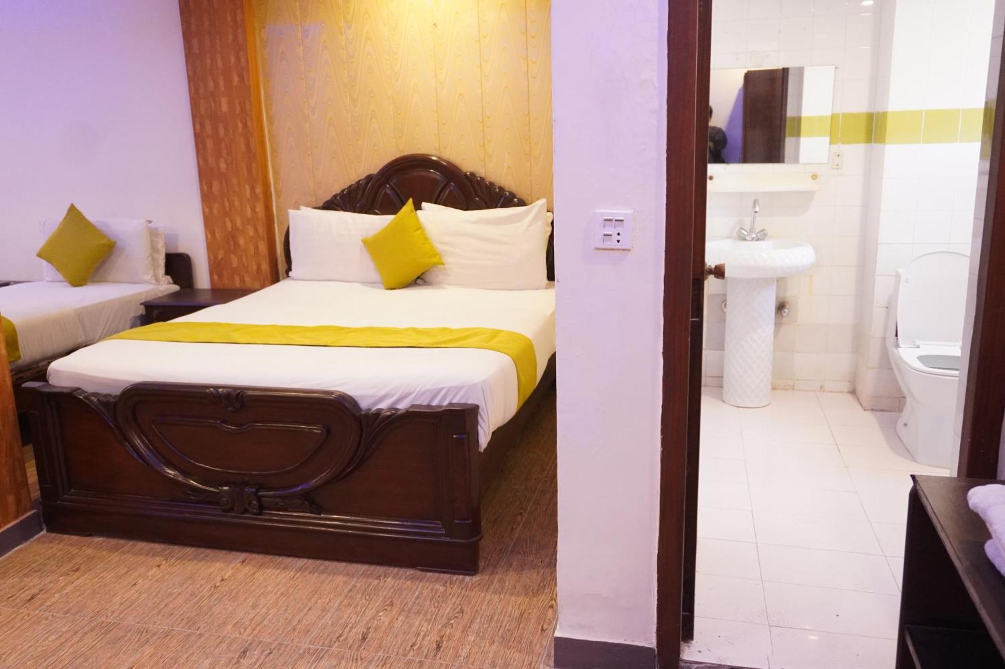 National Hotel لاهور المظهر الخارجي الصورة