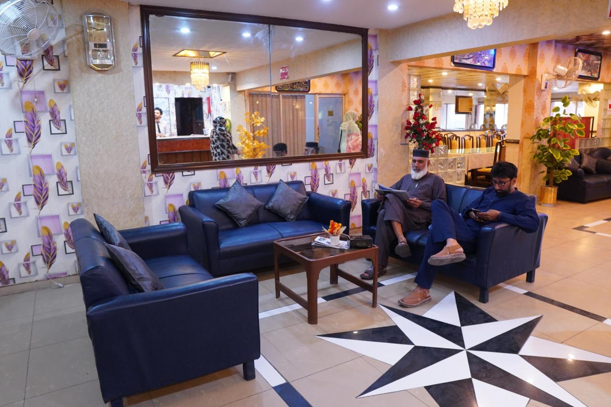 National Hotel لاهور المظهر الخارجي الصورة