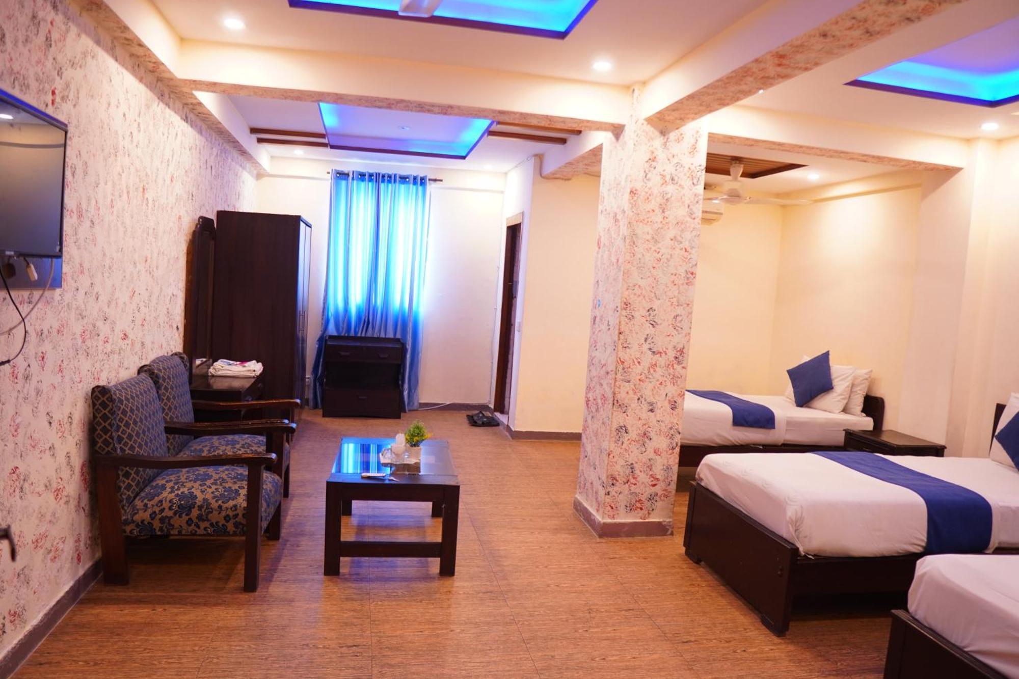 National Hotel لاهور المظهر الخارجي الصورة